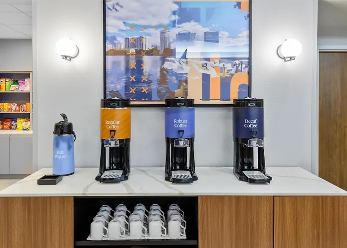Homewood Suites By Hilton Orlando-Ucf Area