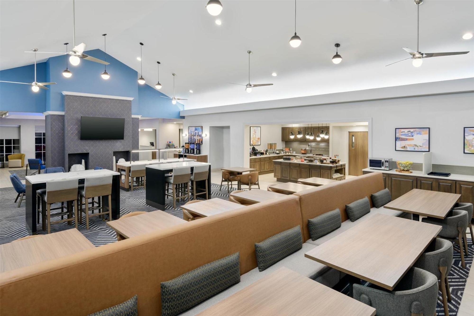 Homewood By Hilton Orlando-ucf Area Hotel